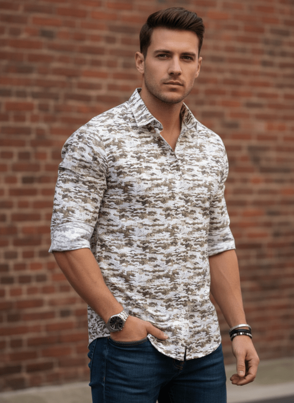 Fikaaro Golden Brown Camouflage Pattern Men's Printed Shirt